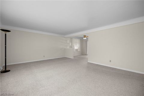 Tiny photo for 9242 W 130th Street, Strongsville, OH 44136 (MLS # 5187284)