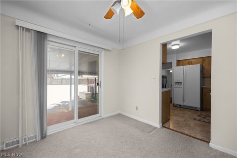 Tiny photo for 9242 W 130th Street, Strongsville, OH 44136 (MLS # 5187284)