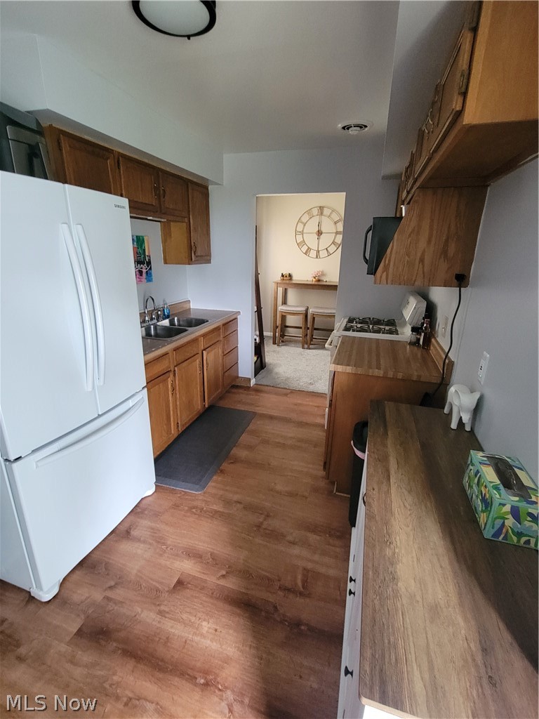 5230 W 147th Street