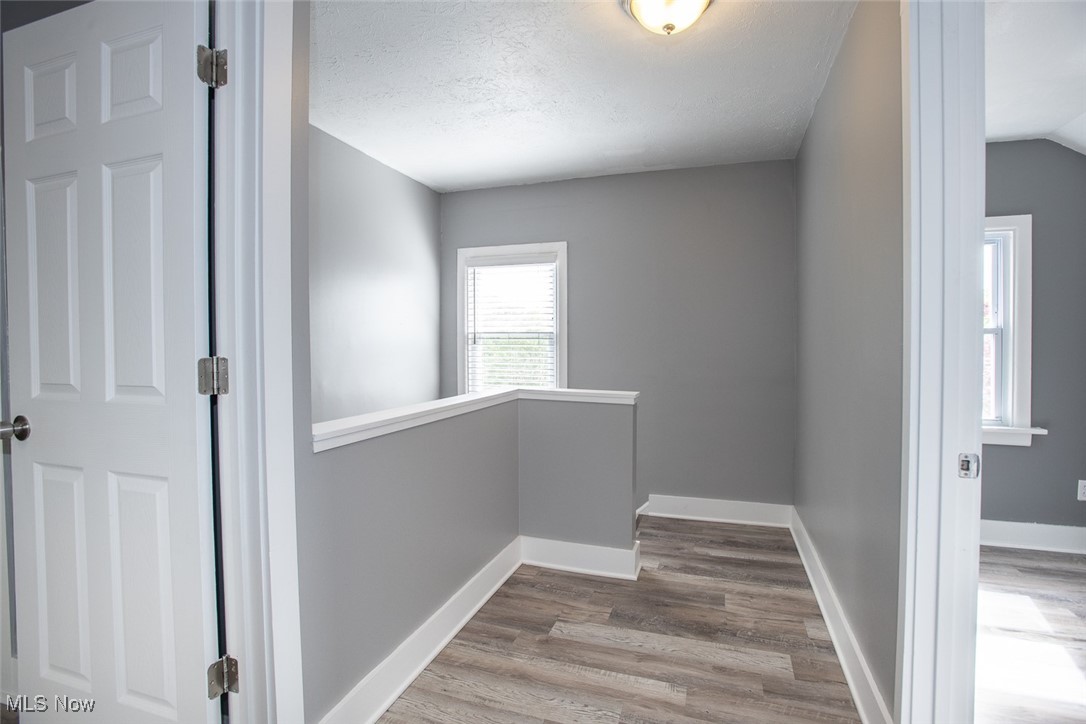17202 Melgrave Avenue, Cleveland, Ohio image 21