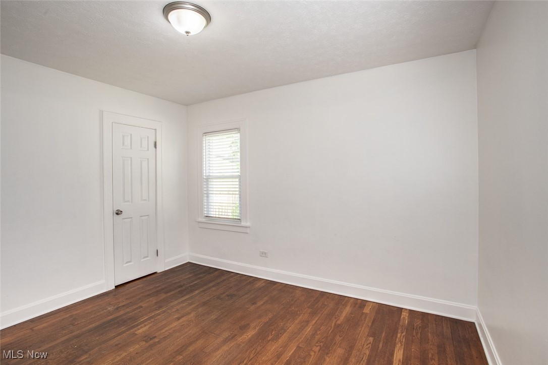 17202 Melgrave Avenue, Cleveland, Ohio image 16
