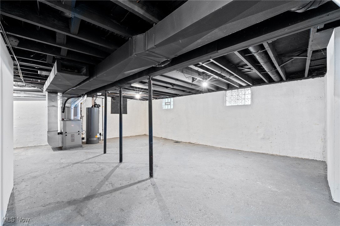 Cleveland, Ohio 44102, United States, 3 Bedrooms Bedrooms, ,3 BathroomsBathrooms,Residential,Active,252070