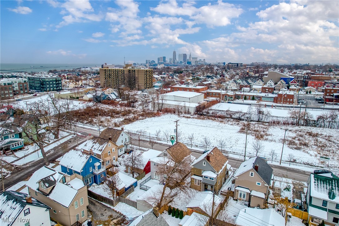 Cleveland, Ohio 44102, United States, 3 Bedrooms Bedrooms, ,3 BathroomsBathrooms,Residential,Active,252070