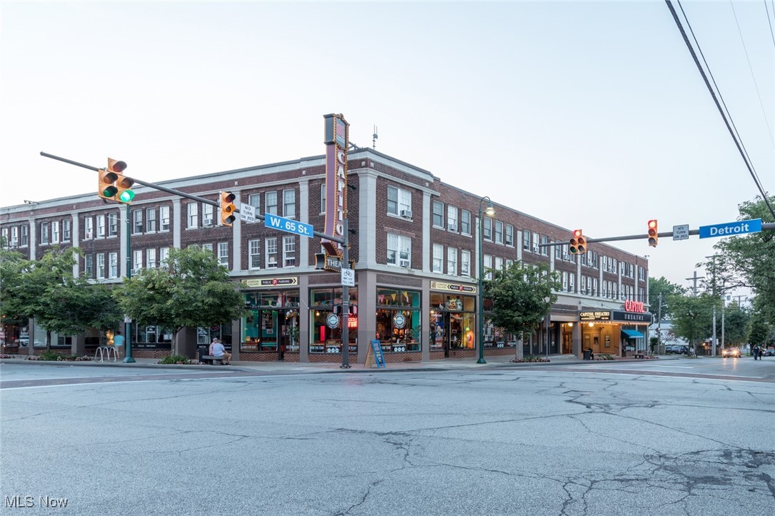 Cleveland, Ohio 44102, United States, 3 Bedrooms Bedrooms, ,3 BathroomsBathrooms,Residential,Active,252070