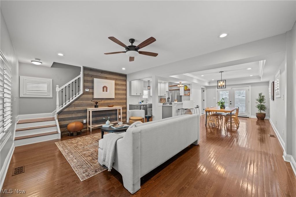 Photo of 1346 W 73rd Street, Cleveland, OH 44102 (MLS # 5175631)