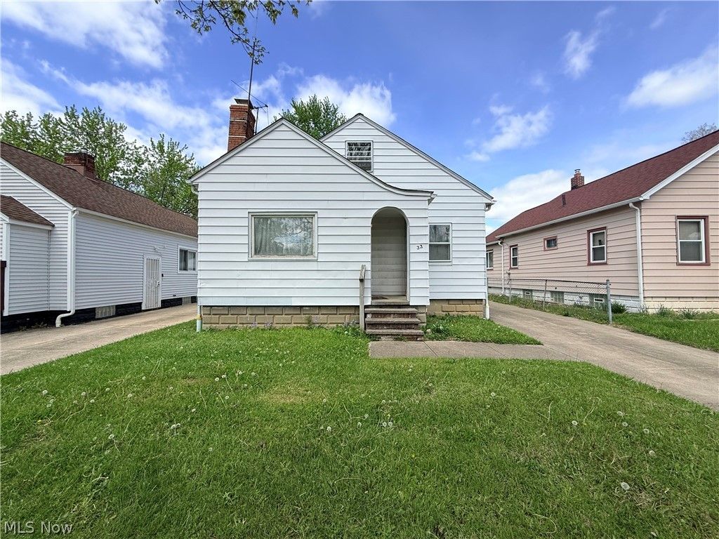 Photo of 33 Henry Street, Bedford, OH 44146 (MLS # 5204557)