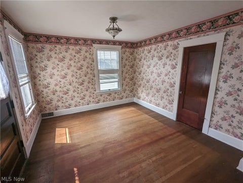 Tiny photo for 616 East Avenue, Elyria, OH 44035 (MLS # 5240713)
