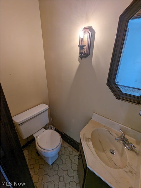 Tiny photo for 616 East Avenue, Elyria, OH 44035 (MLS # 5240713)
