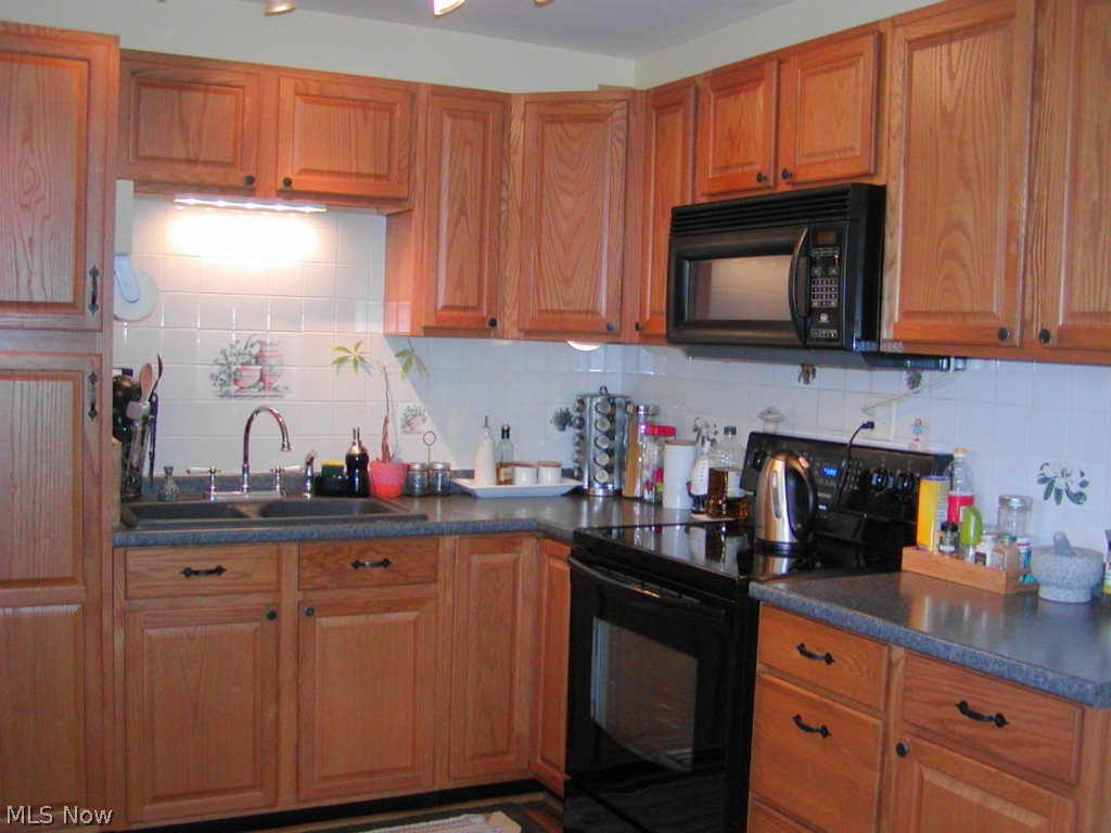 Charring Cross Meadows - Residential