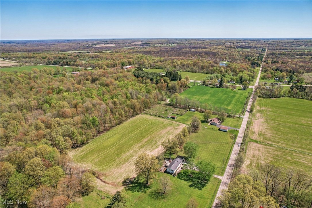W Western Reserve Road, Canfield, Ohio image 13
