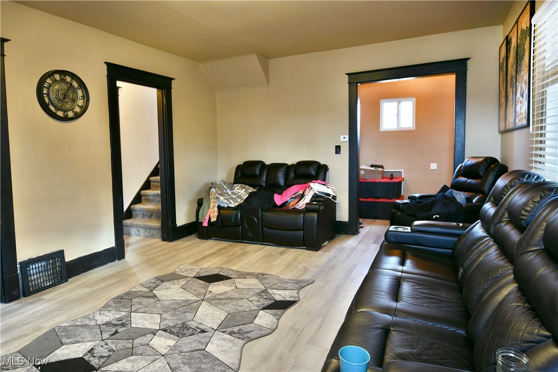 City/Youngstown - Residential