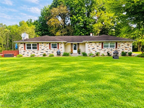A Hanna HomeFinder account is required to view this listing.