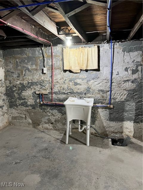 Tiny photo for 9003 Kempton Avenue, Cleveland, OH 44108 (MLS # 5174415)