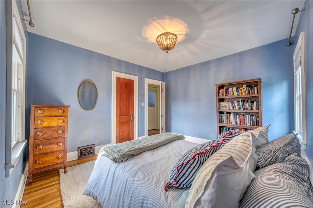 Lakewood, Ohio 44107, United States, 4 Bedrooms Bedrooms, ,2 BathroomsBathrooms,Residential,Active,181669