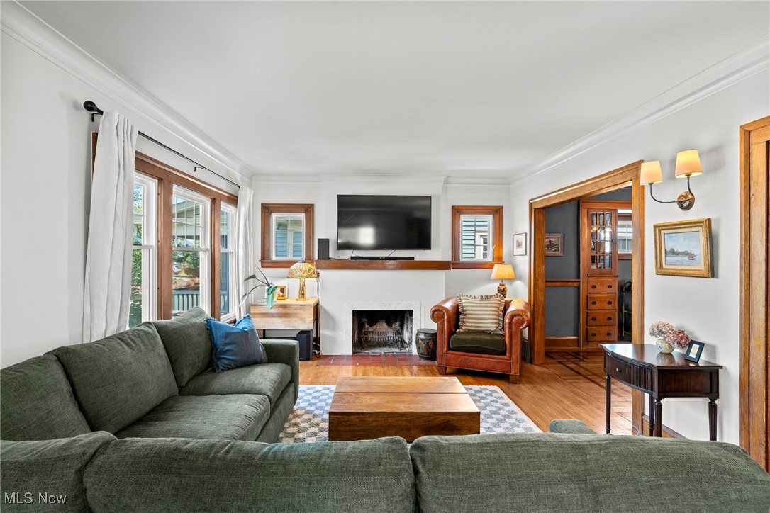 Lakewood, Ohio 44107, United States, 4 Bedrooms Bedrooms, ,2 BathroomsBathrooms,Residential,Active,181669