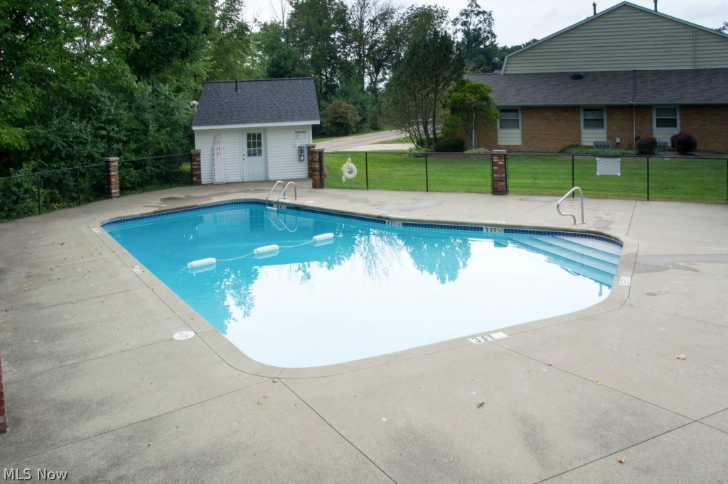 Concord Commons Condo 04 - Residential