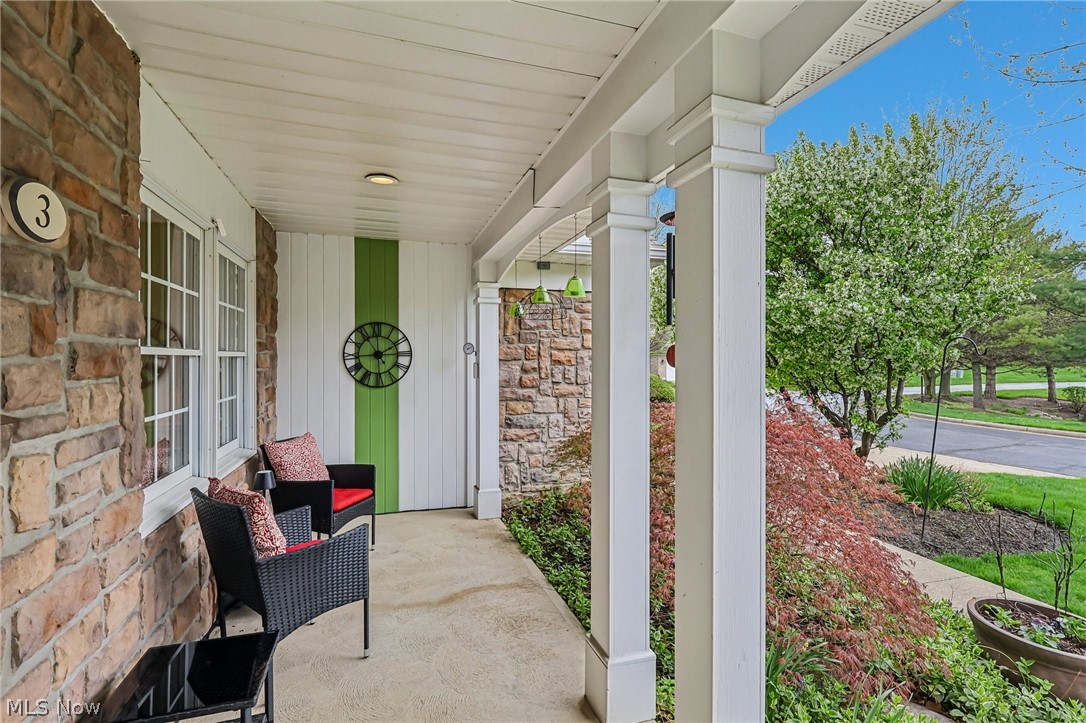 13300 Bratenahl - Residential