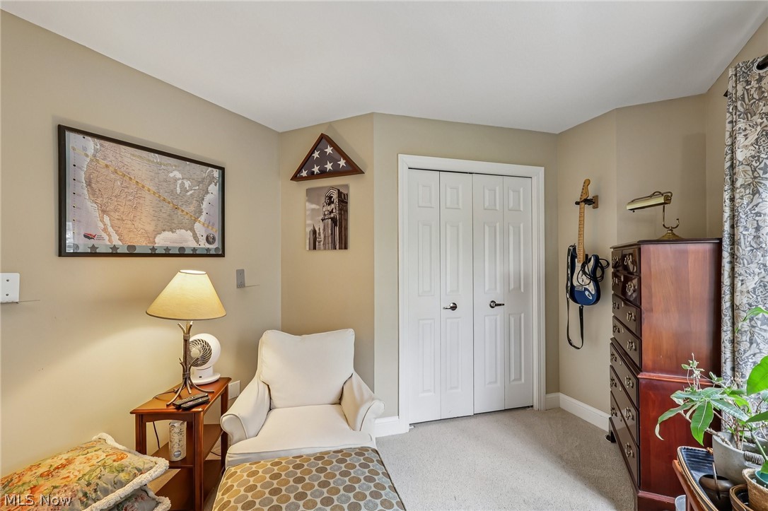 13300 Bratenahl - Residential