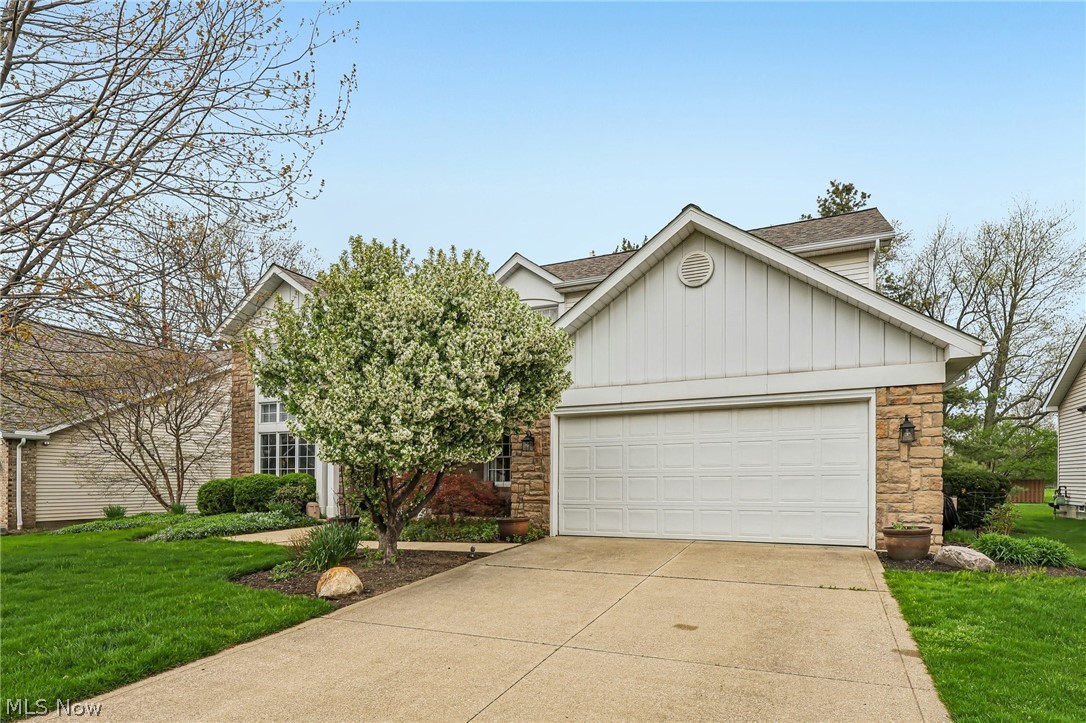 13300 Bratenahl - Residential