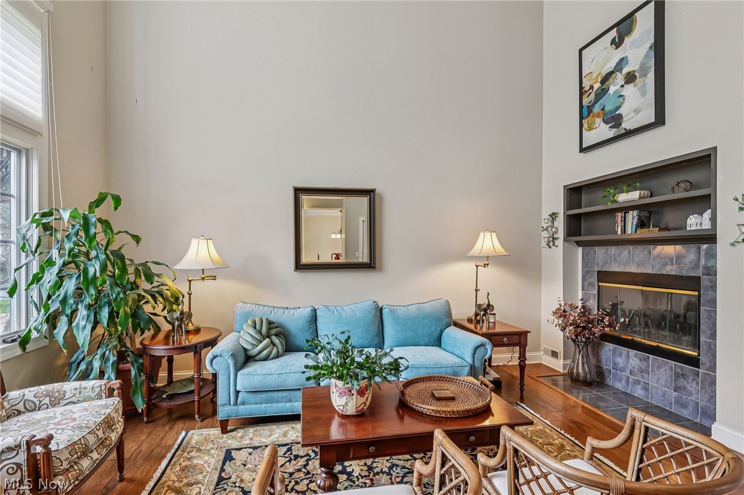 13300 Bratenahl - Residential