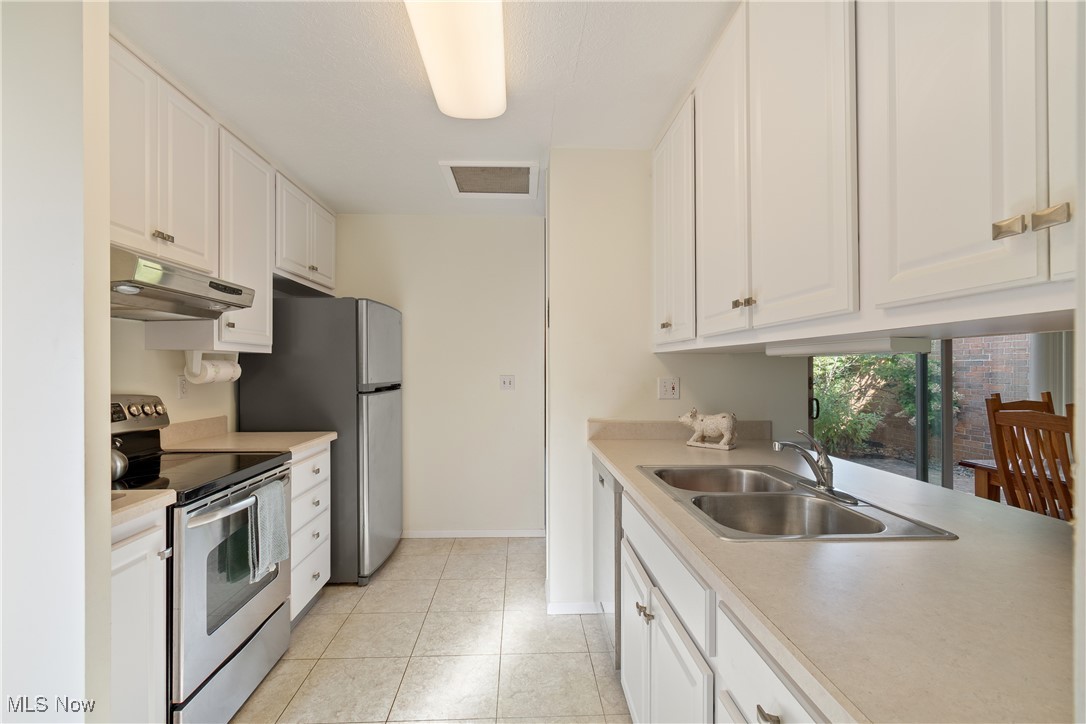 Ensenada Court Condo - Residential