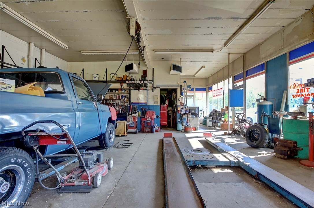 Strongsville - Commercial Sale