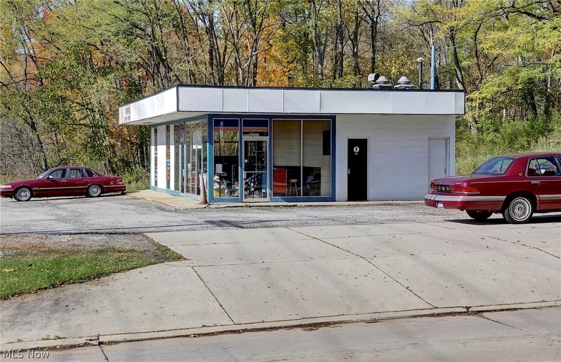 Strongsville - Commercial Sale