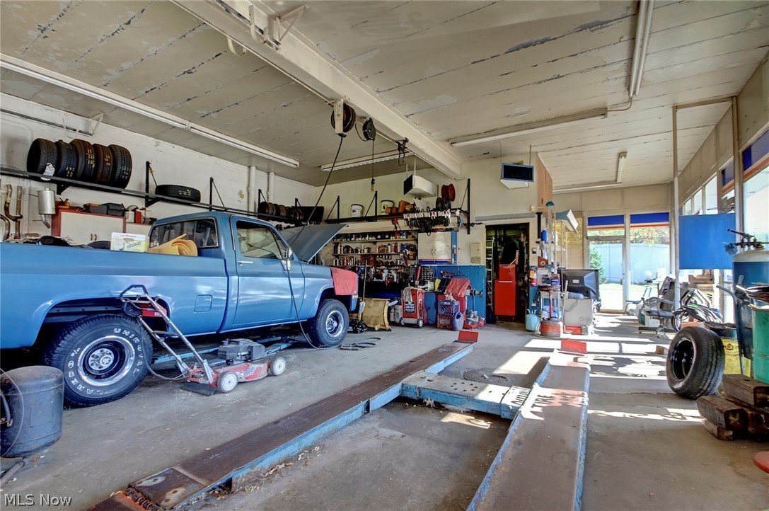 Strongsville - Commercial Sale