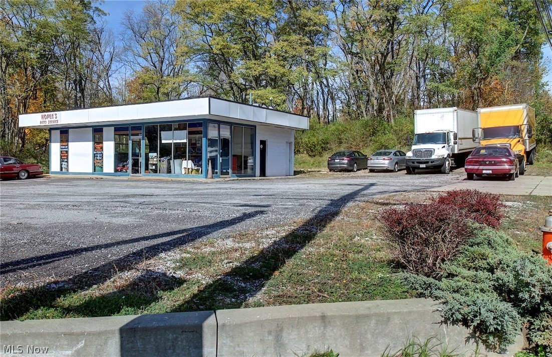 Strongsville - Commercial Sale