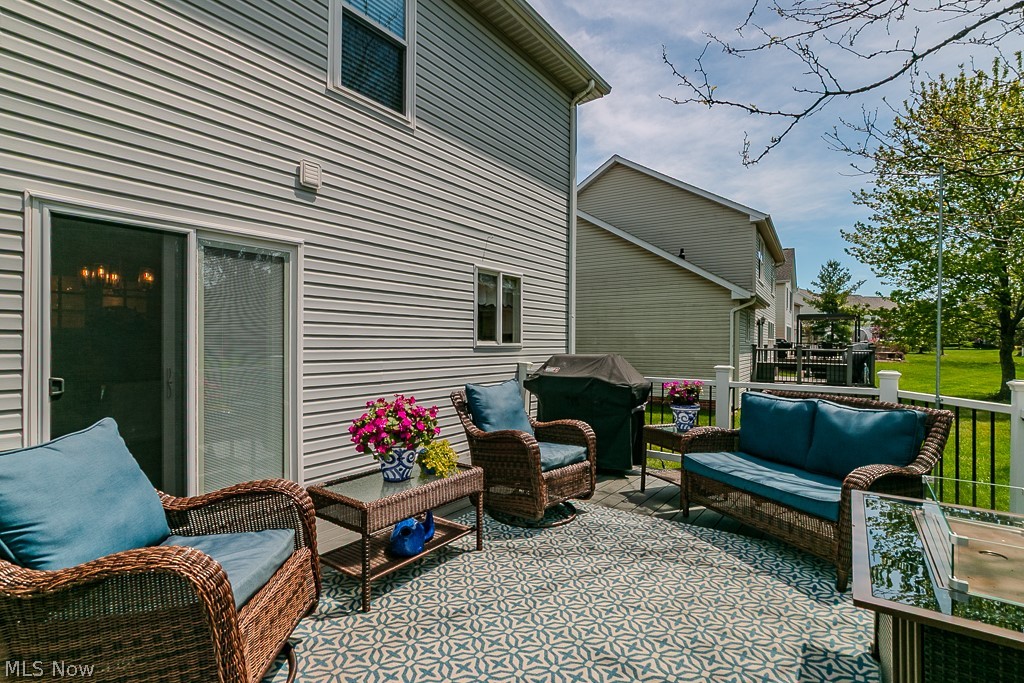 Villas At Macintosh Farms - Residential