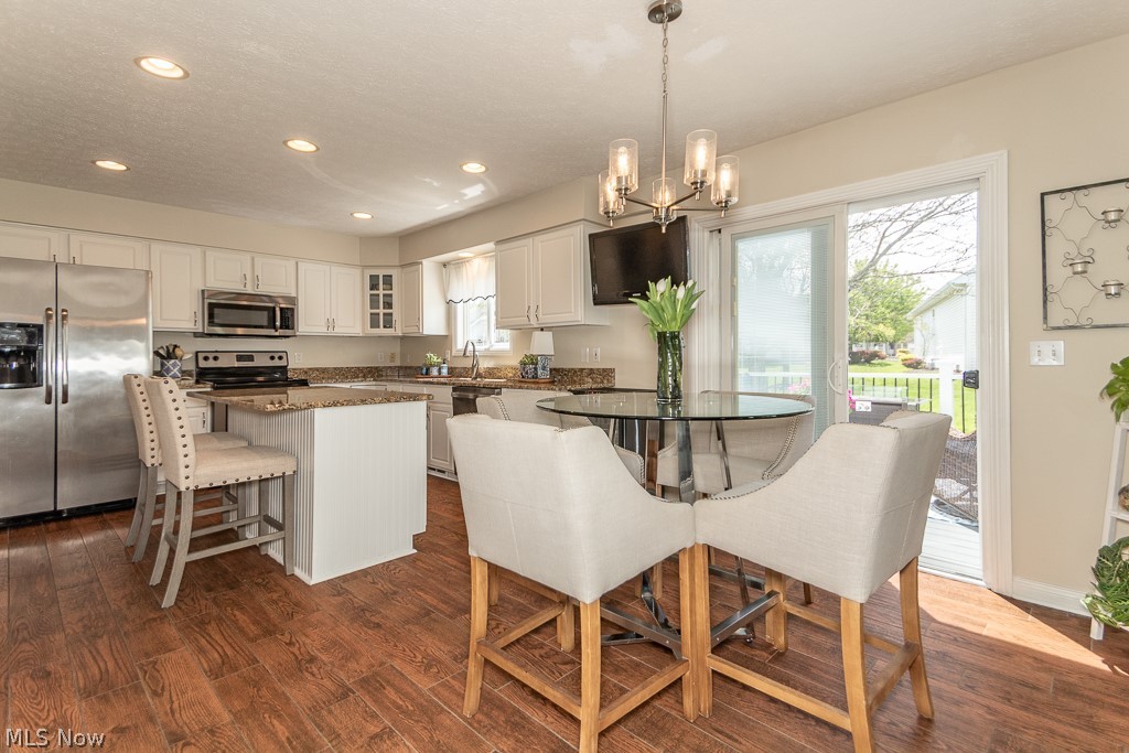Villas At Macintosh Farms - Residential
