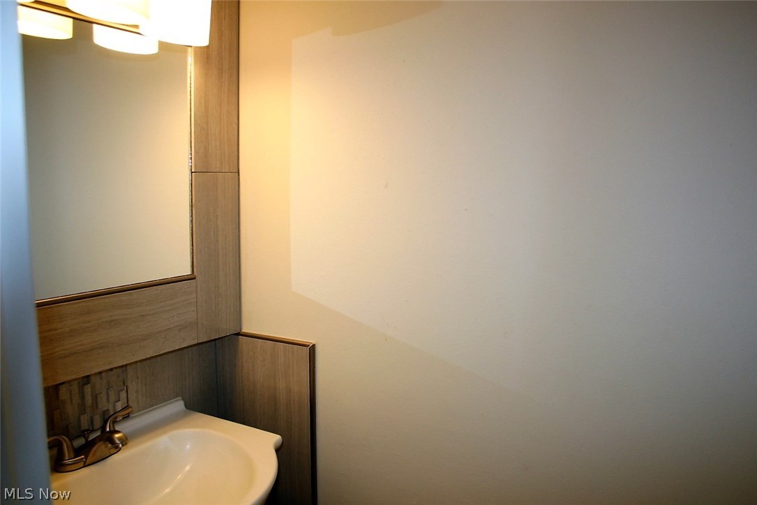 Georgetown/Lyndhurstcondo - Residential