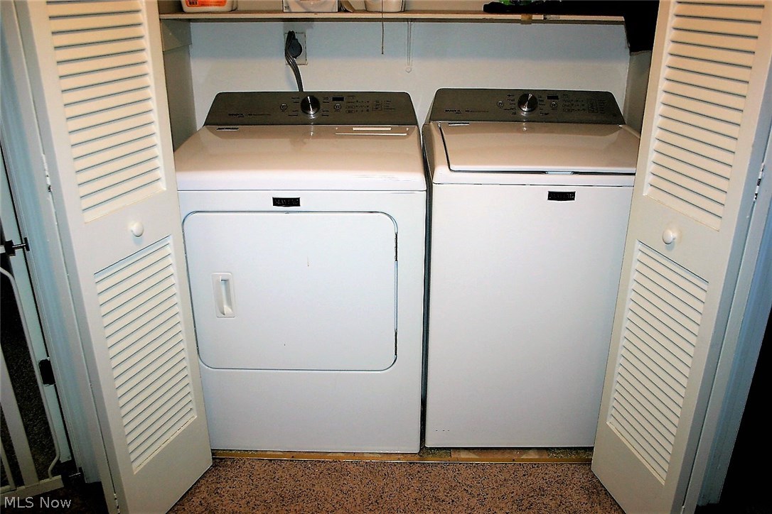 Georgetown/Lyndhurstcondo - Residential