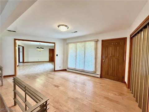 Tiny photo for 1050 Melwood Drive NE, Warren, OH 44483 (MLS # 5231190)