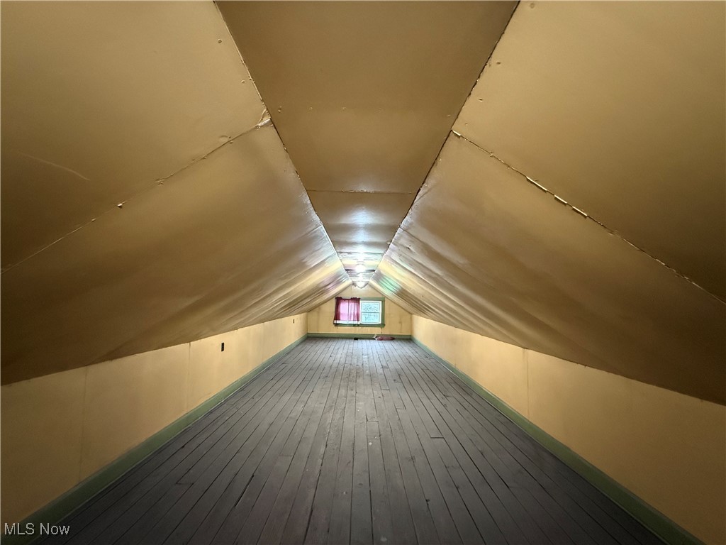 City/Youngstown - Commercial Sale