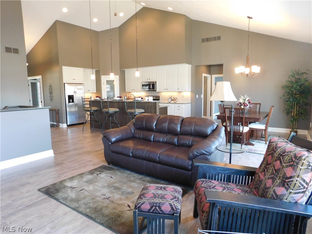 Reserve/Deer Crk Ph 01 - Residential