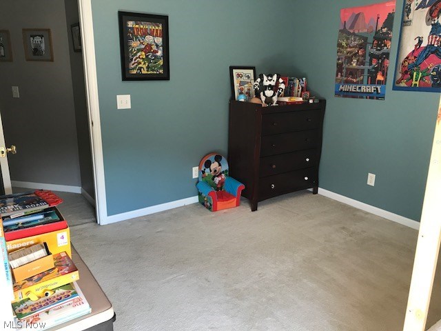 Knolls/Collins Pond - Residential