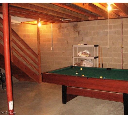 Knolls/Collins Pond - Residential