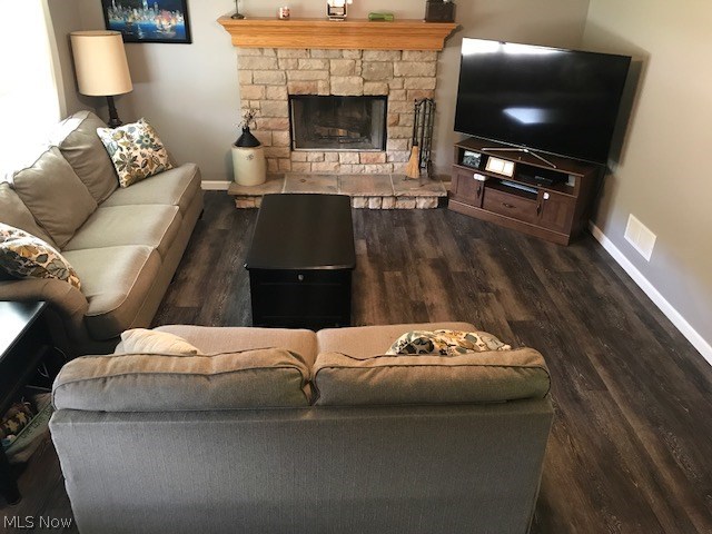 Knolls/Collins Pond - Residential