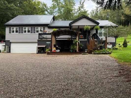 410 MAHAN LN, FOLLANSBEE, WV 26037 - Image 09c6d6f3b68eaad8cfa15b52fa191a90/238034502