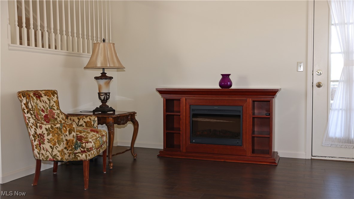 Macintosh Farms Condo 02 - Residential