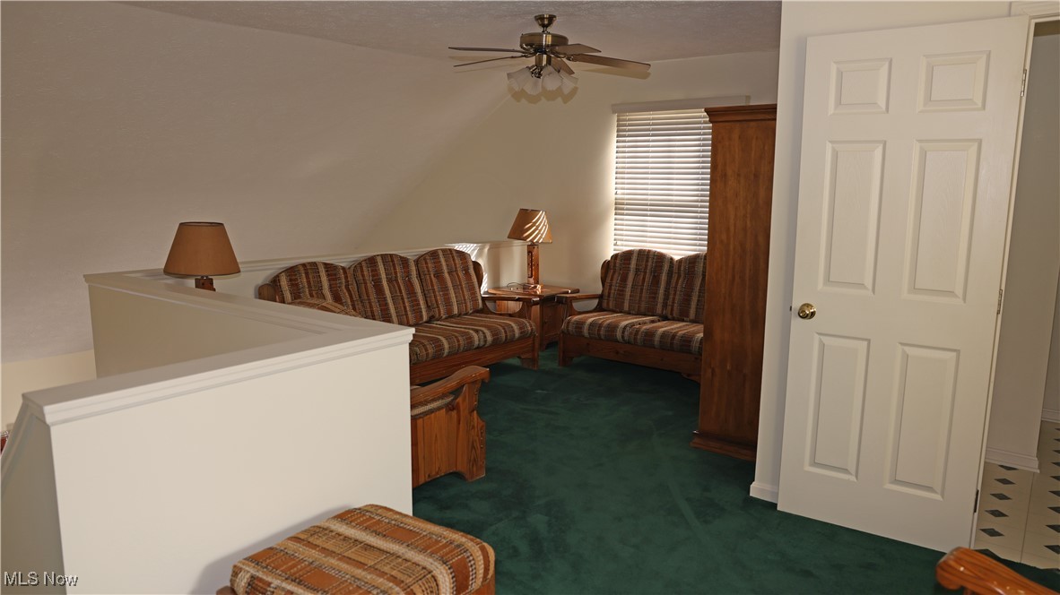 Macintosh Farms Condo 02 - Residential