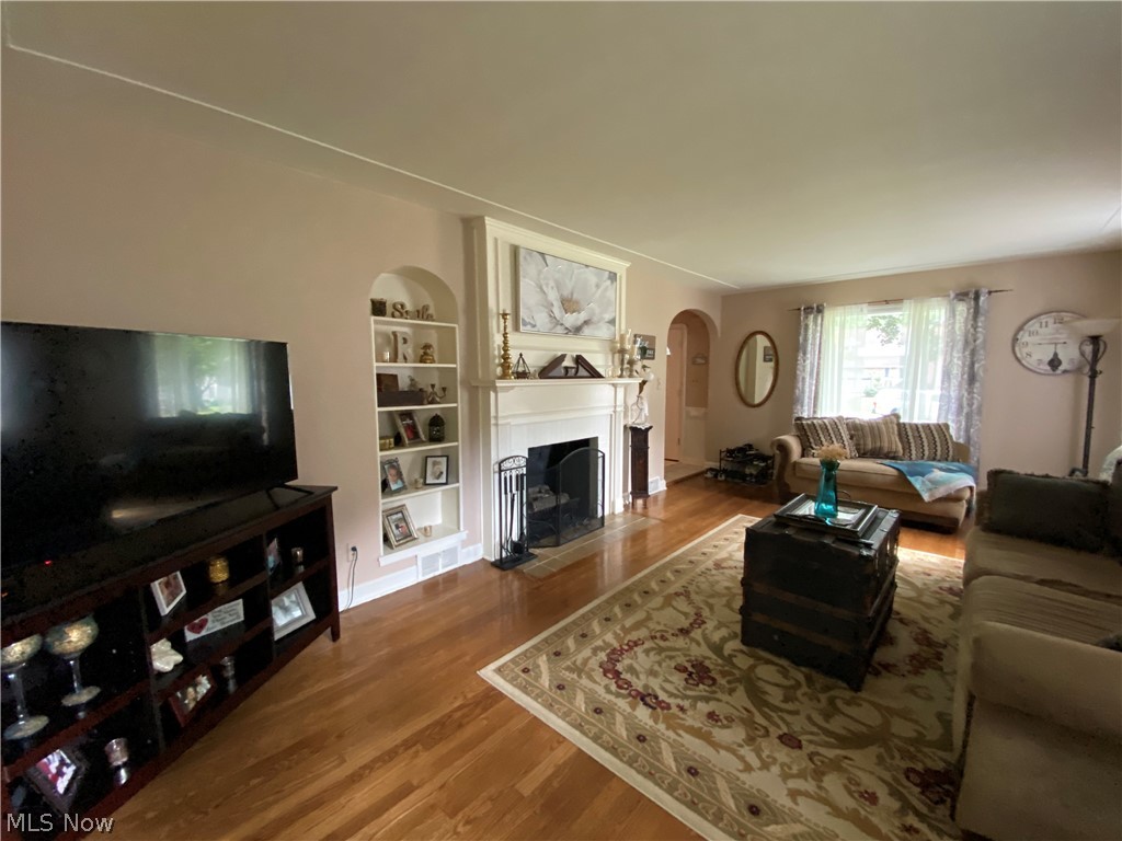 Ridgewood - Residential