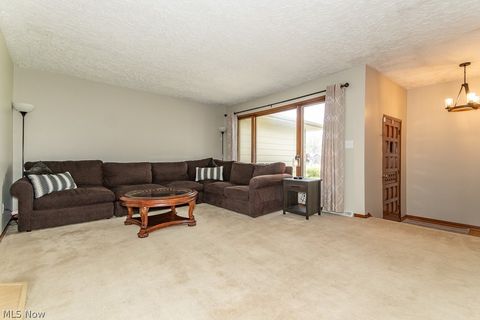 Tiny photo for 33510 Lake Shore Boulevard, Lakeline, OH 44095 (MLS # 5200473)