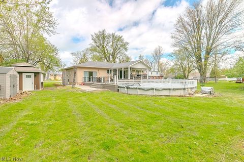 Tiny photo for 33510 Lake Shore Boulevard, Lakeline, OH 44095 (MLS # 5200473)