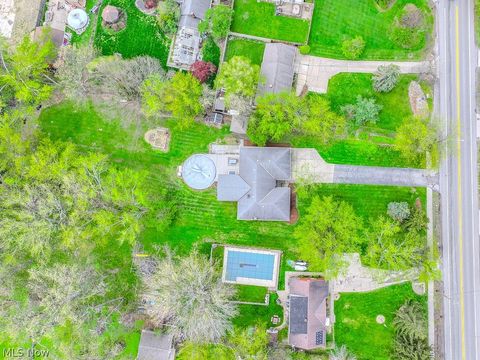 Tiny photo for 33510 Lake Shore Boulevard, Lakeline, OH 44095 (MLS # 5200473)