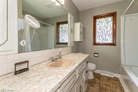 Tiny photo for 33510 Lake Shore Boulevard, Lakeline, OH 44095 (MLS # 5200473)