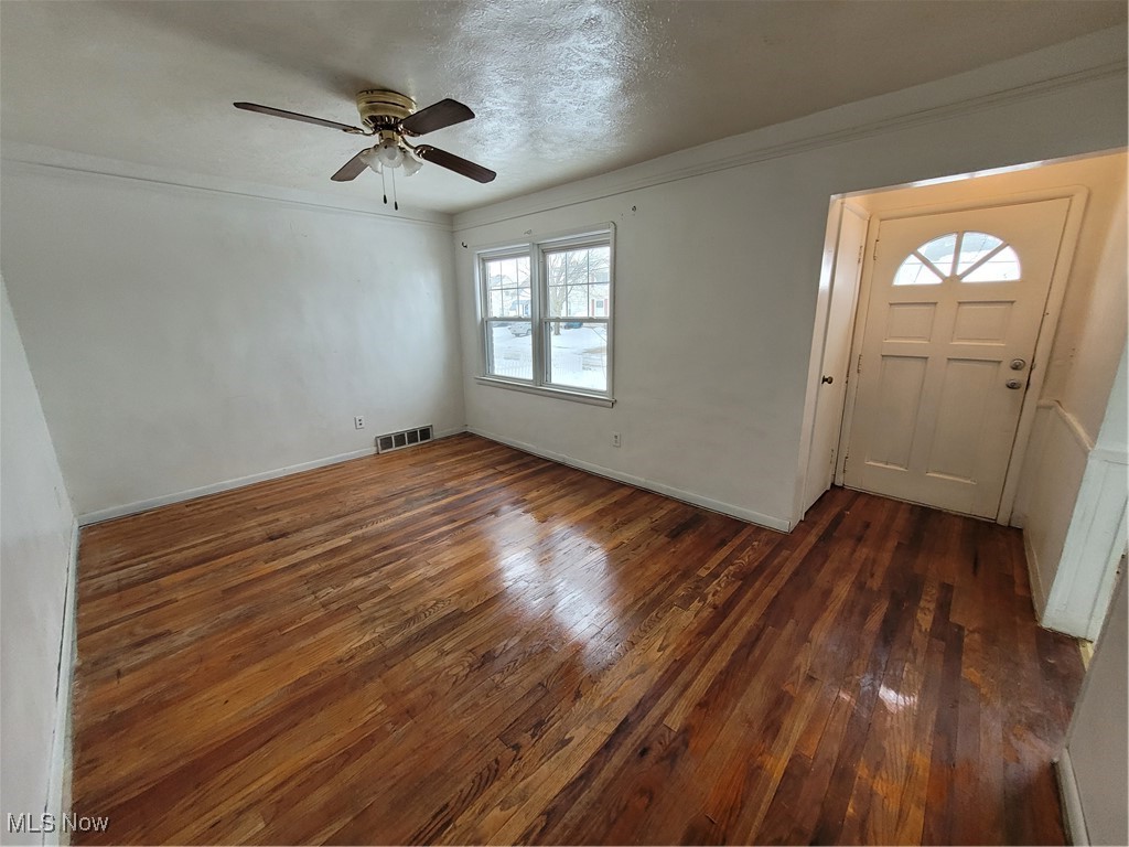 Walter - Residential