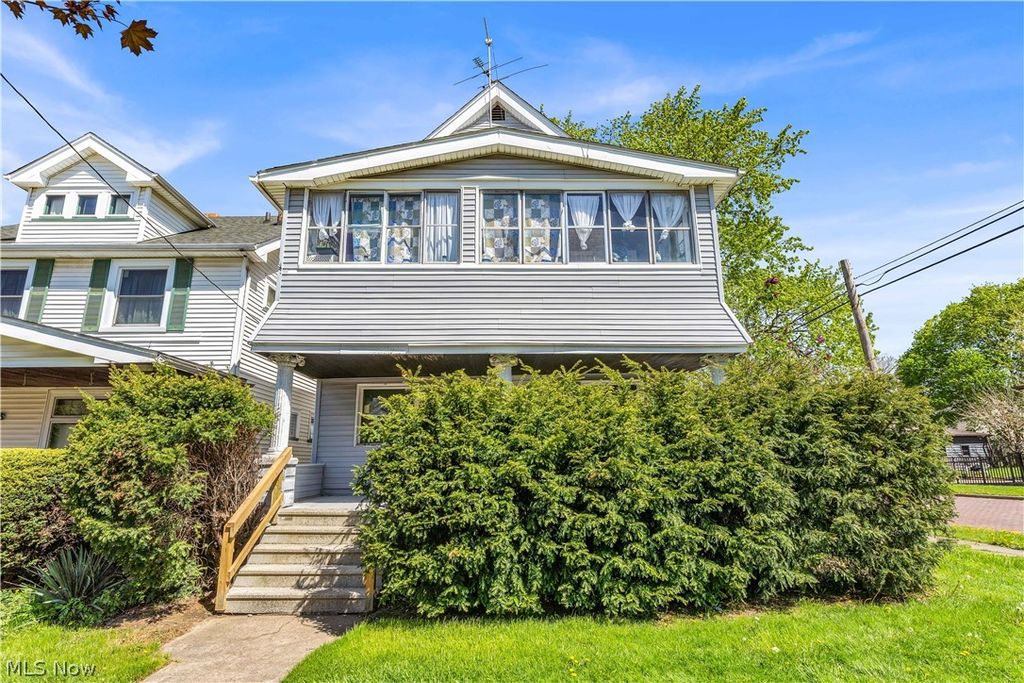 Photo of 8517 Rosewood Avenue #1/DN, Cleveland, OH 44105 (MLS # 5201083)