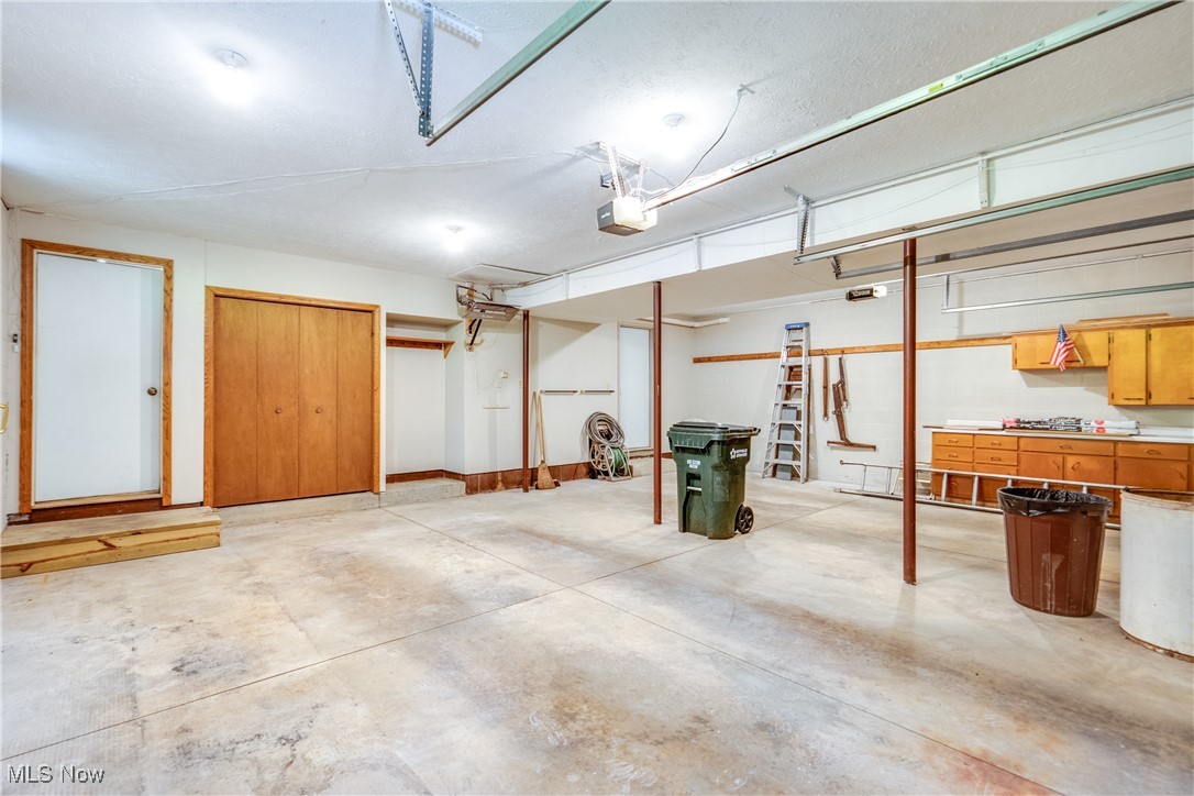 2577 Sweitzer Road, Uniontown, Ohio image 34